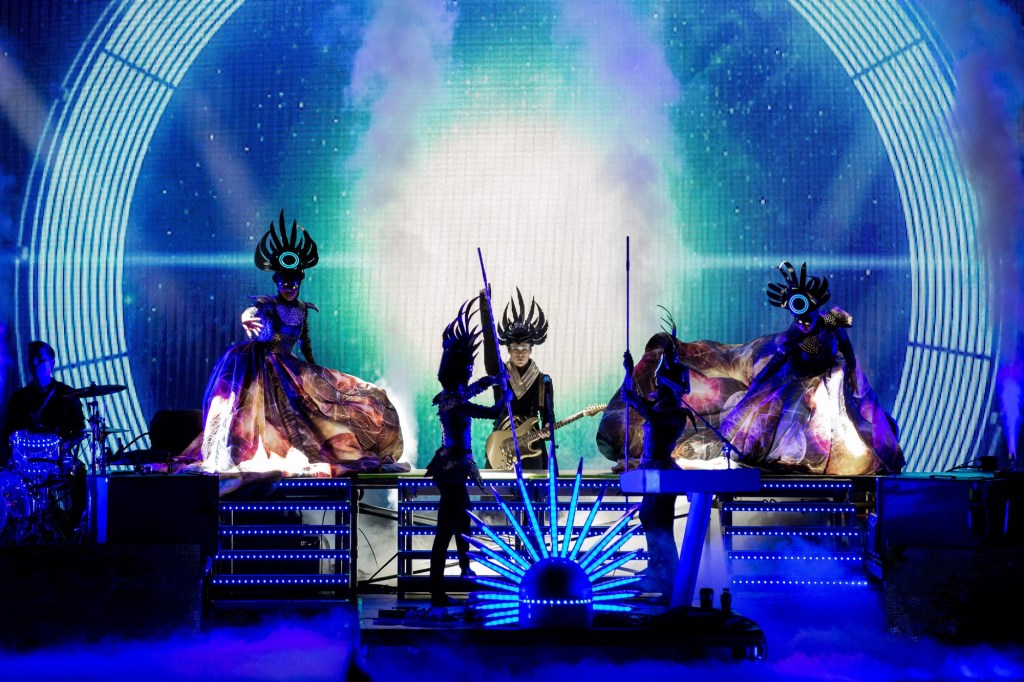 Empire of the Sun promete iluminar el Pulso GNP 2025 con su espectáculo&nbsp;cósmico